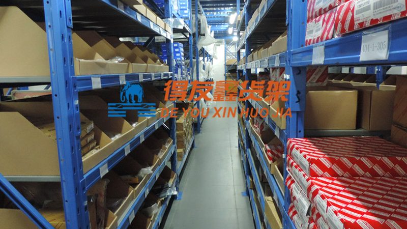汽车大灯翻新修复：关键步骤与注意事项